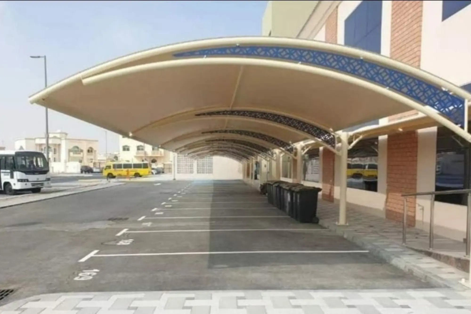 مميزات مظلات الدمام: تصاميم عصرية وأسعار تنافسية