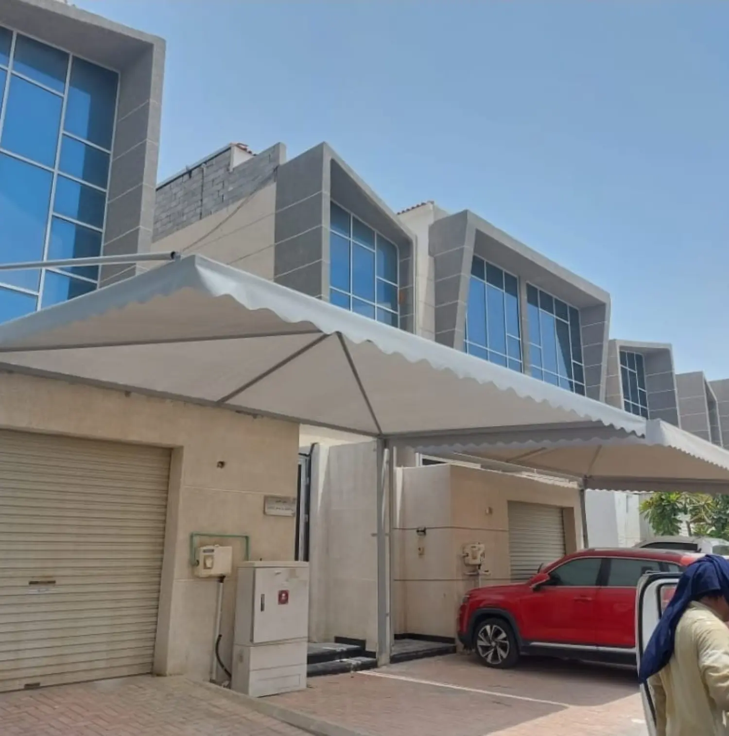 مظلات الدمام